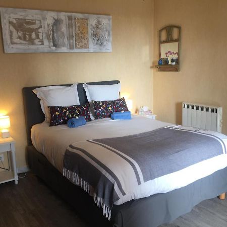 Charmant Appartement Bord De Mer, Plage Кань-сюр-Мер Екстер'єр фото