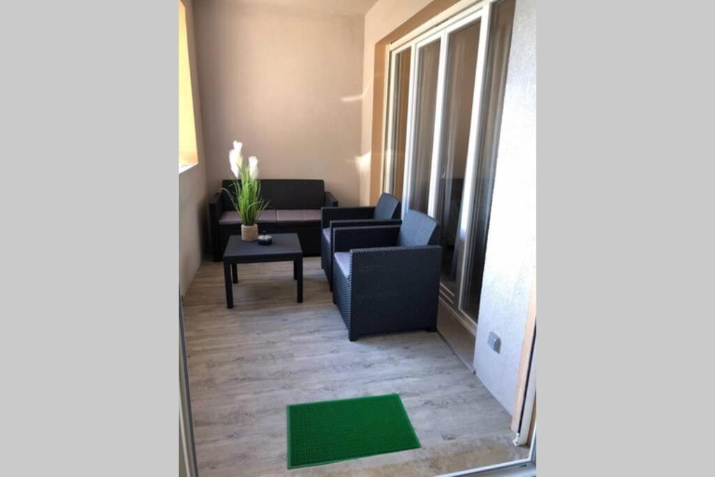 Charmant Appartement Bord De Mer, Plage Кань-сюр-Мер Екстер'єр фото