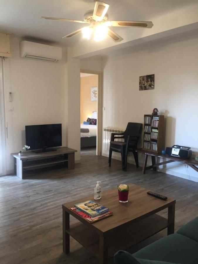 Charmant Appartement Bord De Mer, Plage Кань-сюр-Мер Екстер'єр фото